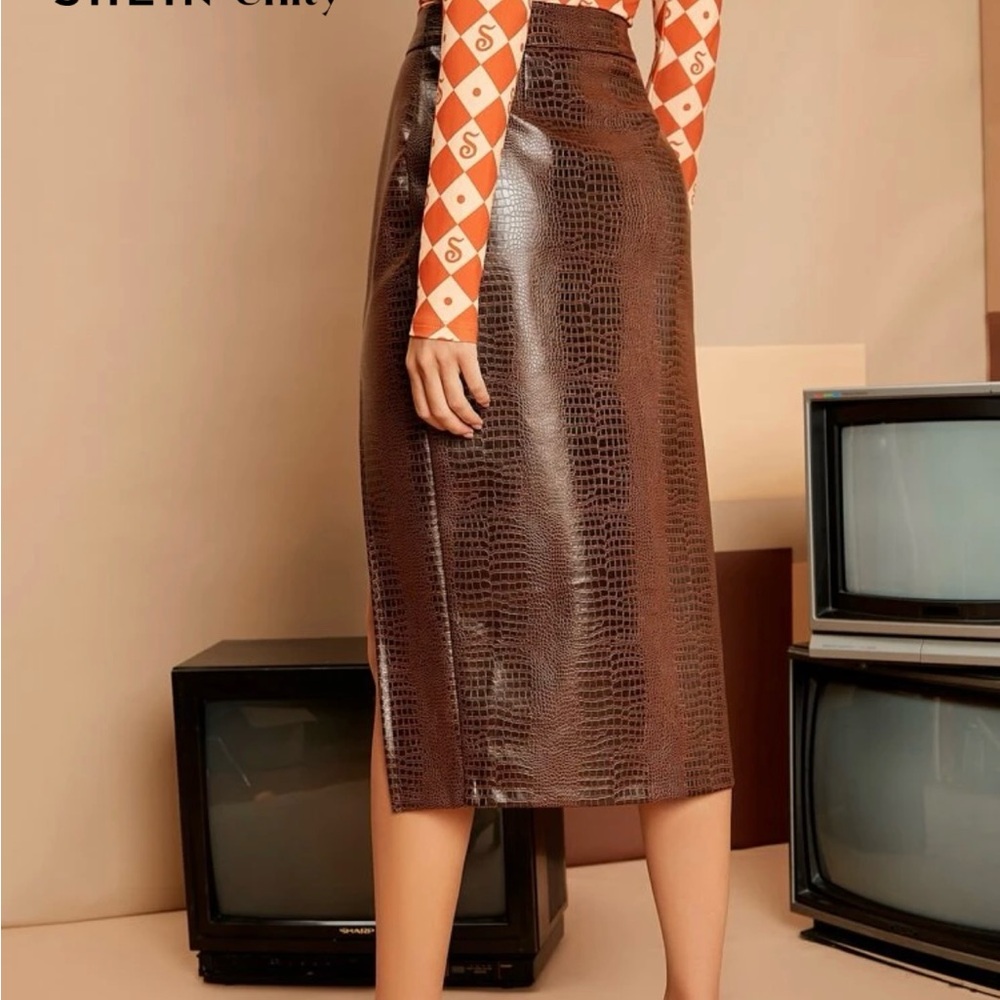 SHEIN Brown Ribbed Midi Pencil Skirt